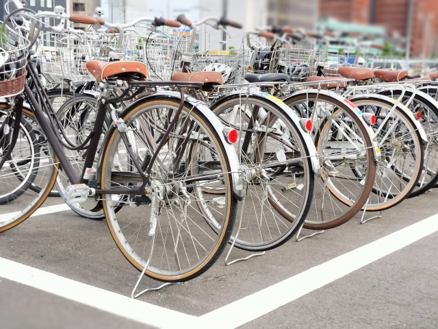 電動アシスト自転車のタイヤ交換の費用はいくらぐらい？交換の目安や 